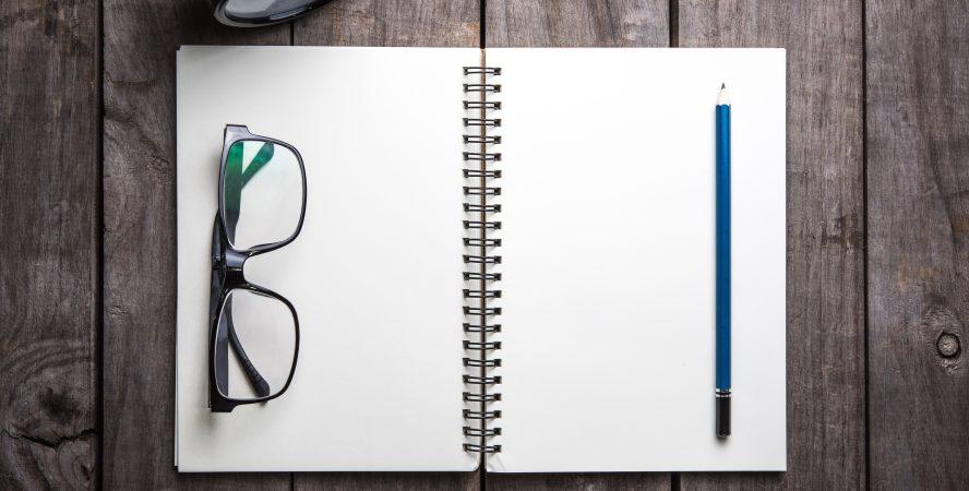 顧客ノート(顧客カルテ)の作り方は?管理項目や作成のポイント・おすすめツールを解説