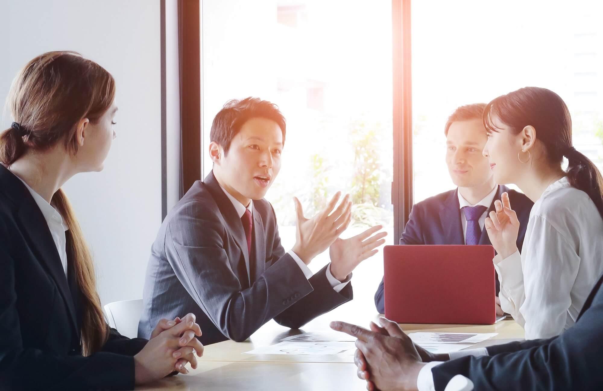 営業で使える!心理学テクニック12選