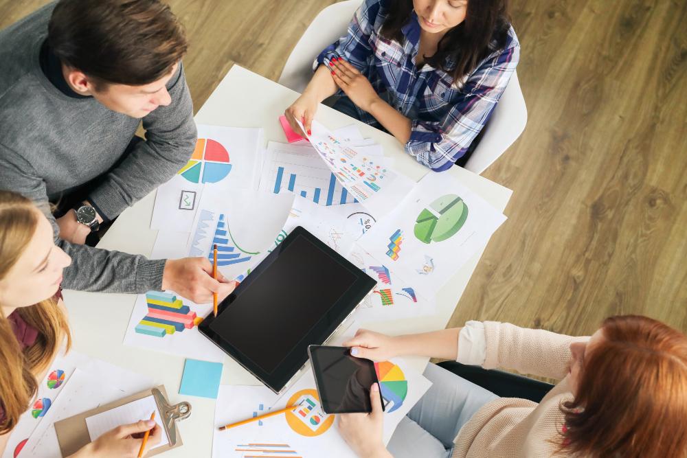 アップセルとは?クロスセルとの違いやメリット・実現させる方法を徹底解説