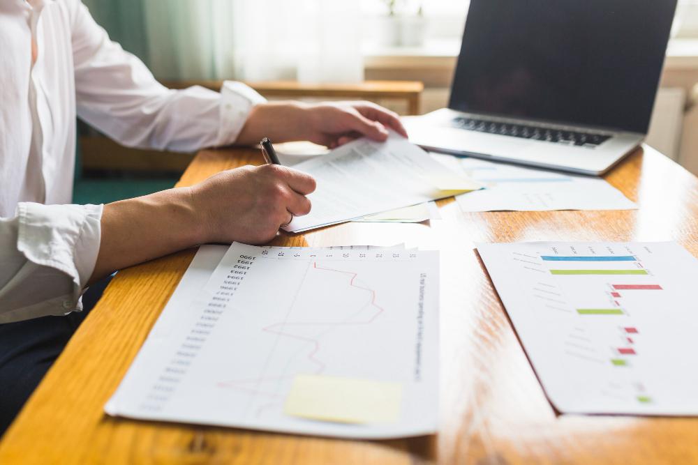 営業計画とは?重要な10項目や作成方法をテンプレートと合わせて紹介