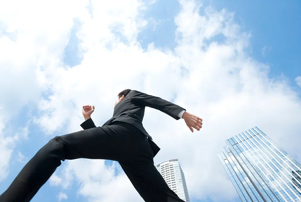 まだ間に合う!人材ビジネス営業DX【SFA/CRM比較ガイド】